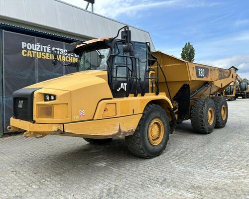 Caterpillar 730