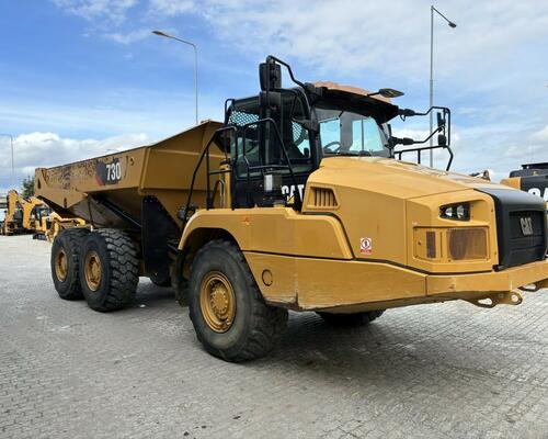 Caterpillar 730