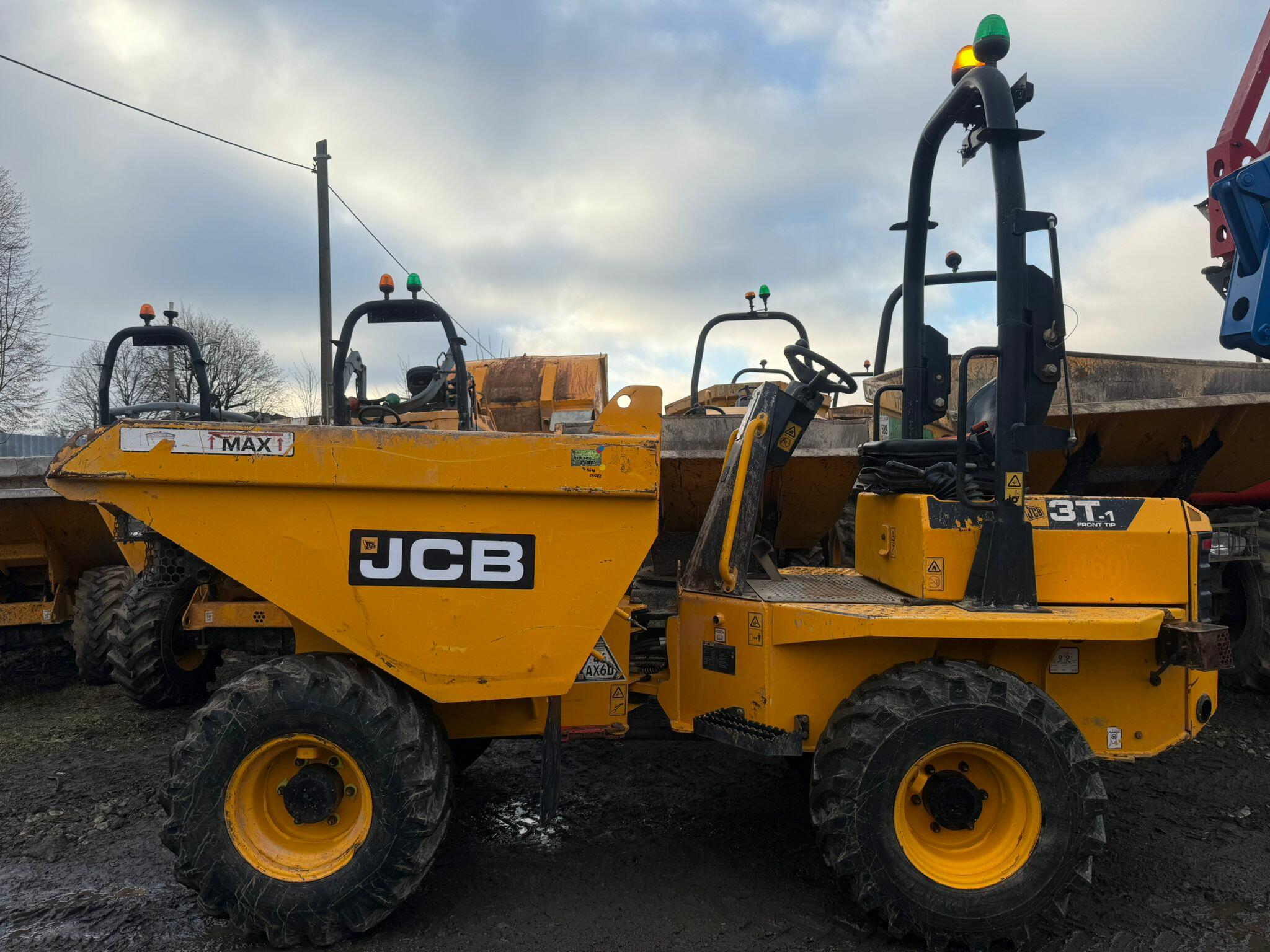 DUMPER JCB 3FTH HYDRO!!!!!!!!