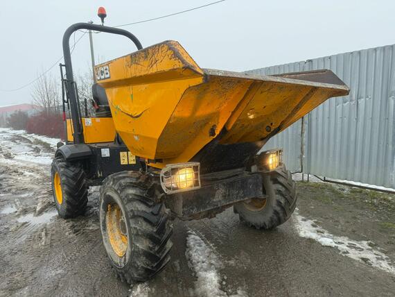 JCB 3TST S CZ SPZ V CENĚ