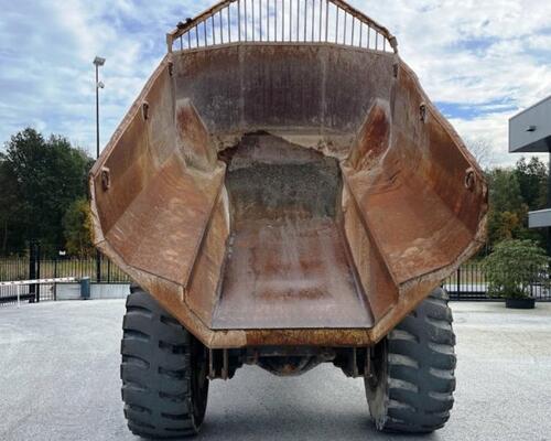 _JINÉ Bergmann - 5025 HK