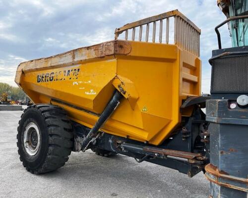 _JINÉ Bergmann - 5025 HK