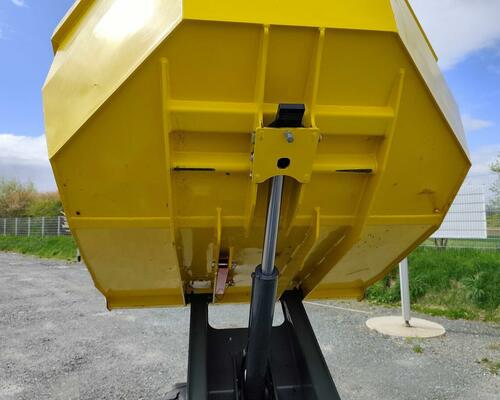 Wacker Neuson DV 40 otočná korba