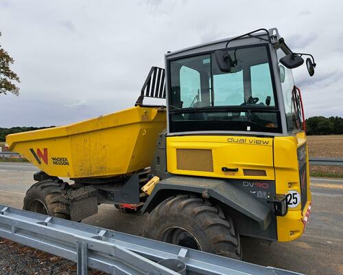 Wacker Neuson DW 90 Dual View otočná korba