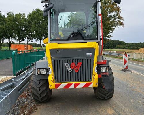 Wacker Neuson DW 90 Dual View otočná korba