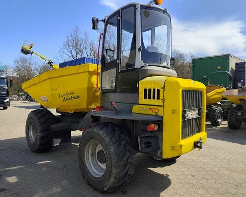 Wacker Neuson DW 90 otočná korba