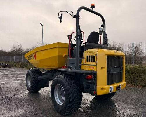 Wacker Neuson DW 90 otočná korba