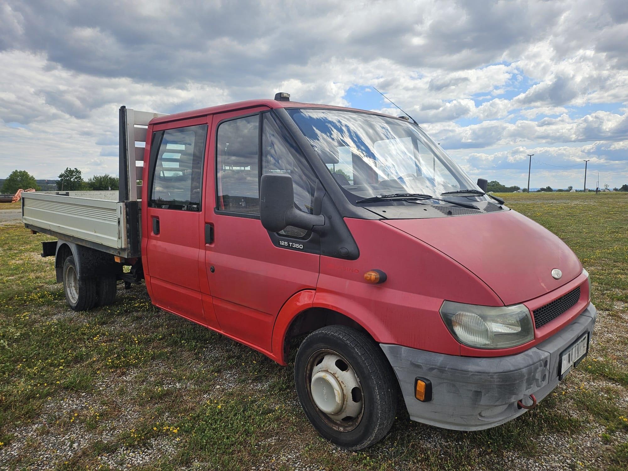 Ford Transit 350 L - 6 míst 