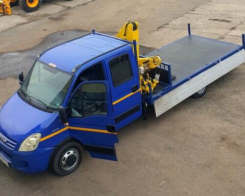 IVECO 50C18 Daily (3.D 16V) Giugiaro + Effer - 3700 2S