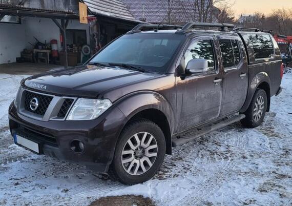 Nissan Navara (double cab)