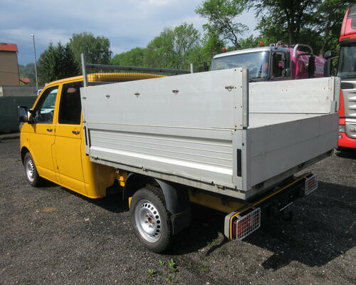 VW TRANSPORTER T5 SKLÁPĚČ 75 KW - 