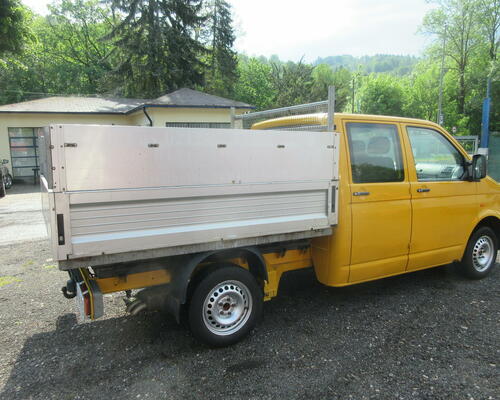 VW TRANSPORTER T5 SKLÁPĚČ 75 KW - 