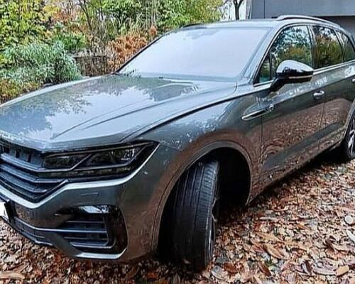 VW (Volkswagen) 3.0 TDi R-line 4-motion