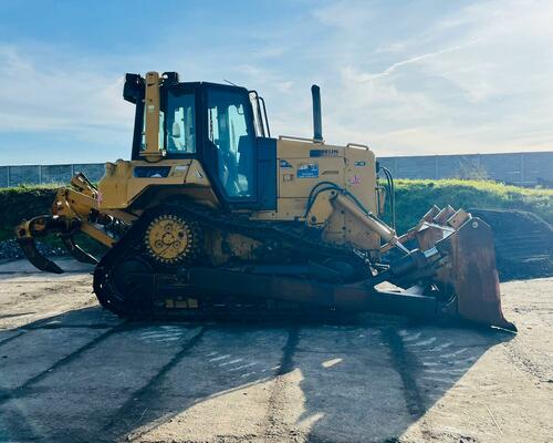 Buldozer Caterpillar D6N XL (Možnost leasingu)