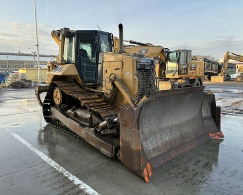 Caterpillar D6N XL