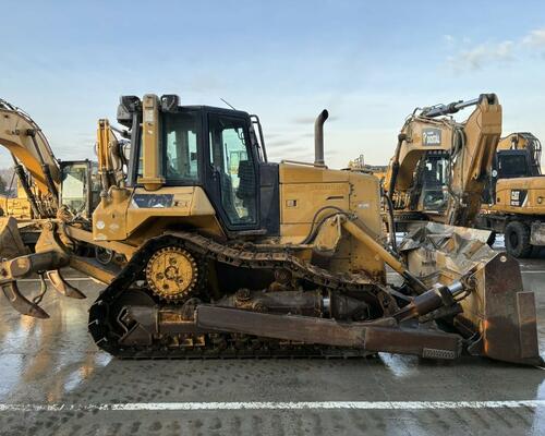 Caterpillar D6N XL