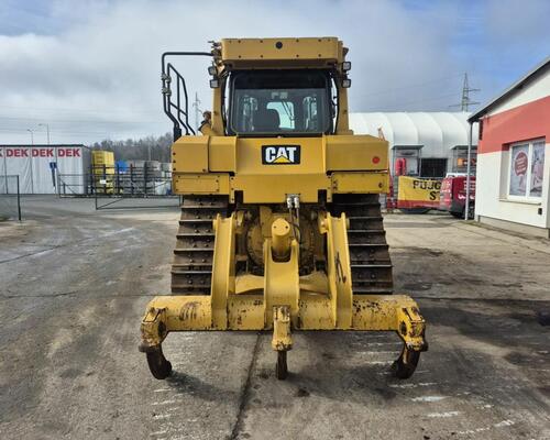 Caterpillar D6T XL