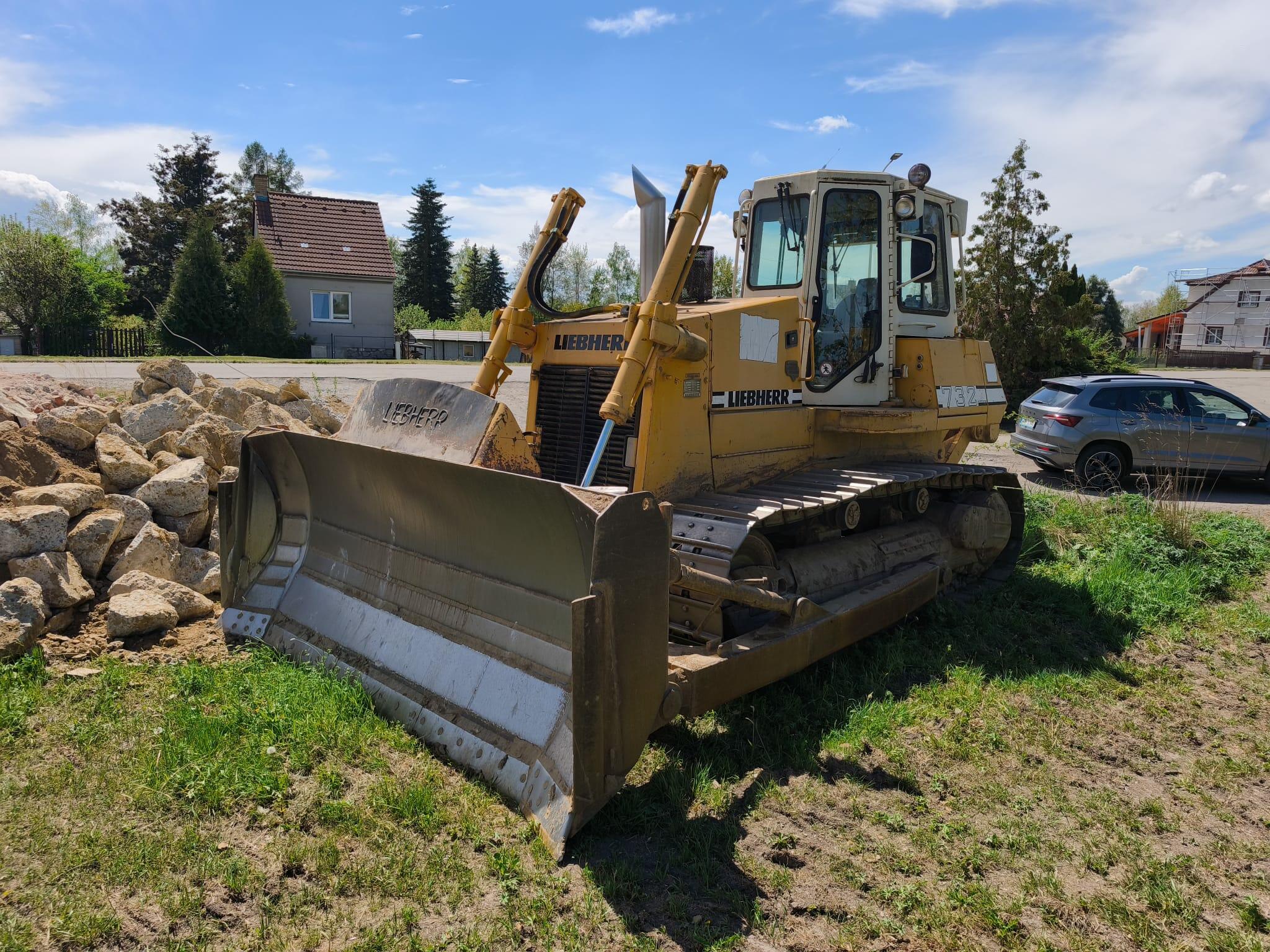 LIEBHERR L 732