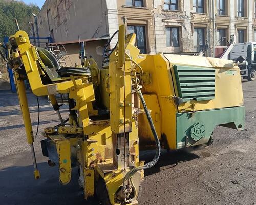 Silniční fréza Wirtgen w500 