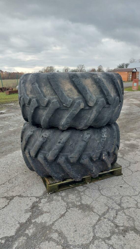 Zadní kola na harvestor 