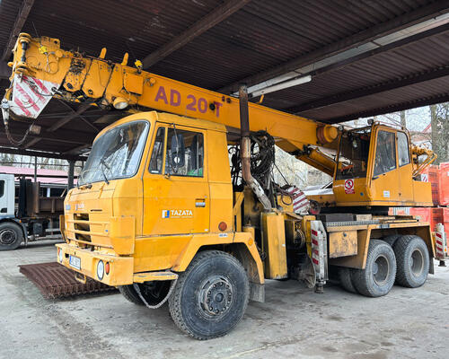 Autojeřáb TATRA 815 6x6 AD 20T