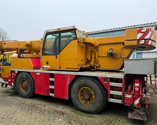 Liebherr 1030-2.1