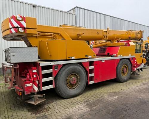 Liebherr 1030-2.1
