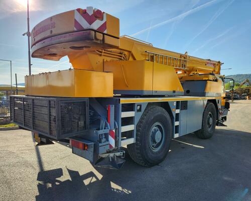 Liebherr LTM 1030