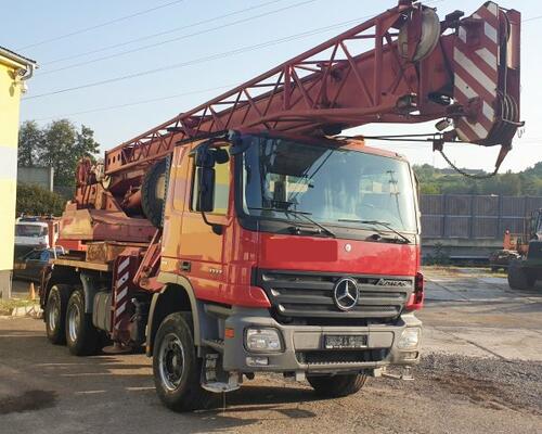 Mercedes Actros 3332K +(ČKD) AD 20.2
