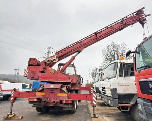 Mercedes Actros 3332K +(ČKD) AD 20.2