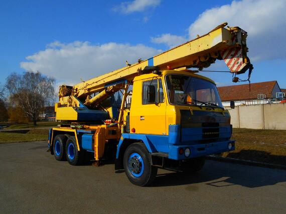 Tatra T815 6x6