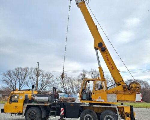 TATRA T815 +AD 28 (ČKD)