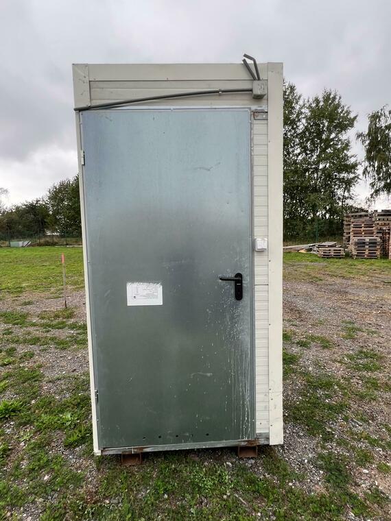 2 x mobilní wc + mobilní sprcha 2 x mobilní wc + mobilní sprcha