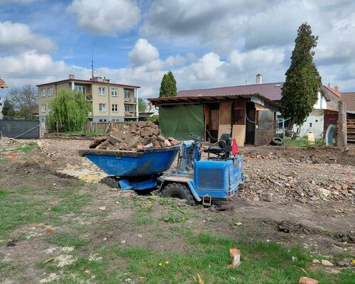 3stranný sklápěč 4.5T