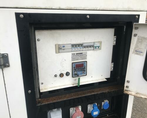 ELEKTROCENTRÁLA AYERBE