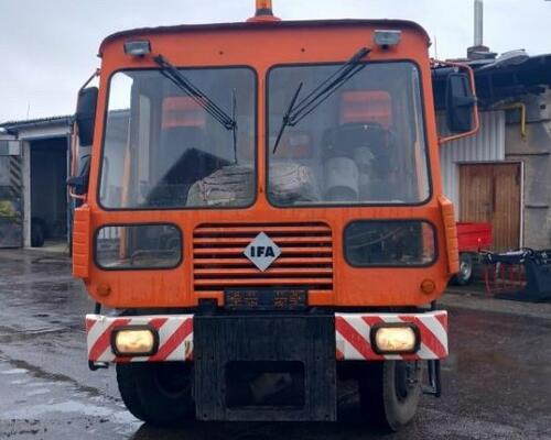 IFA W50 +KM 2301