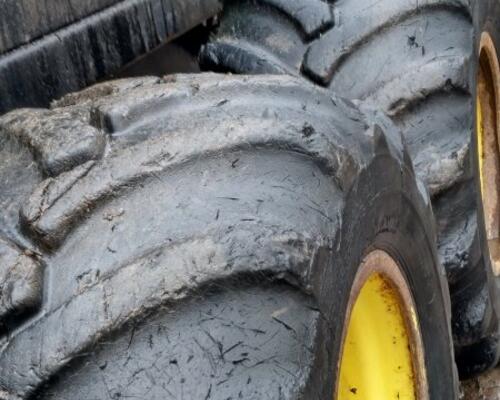 John Deere 1510 E 8W +CF 785