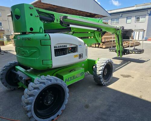Kloubová pracovní plošina Niftylift HR 17 Hybrid