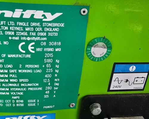 Kloubová pracovní plošina Niftylift HR 17 Hybrid
