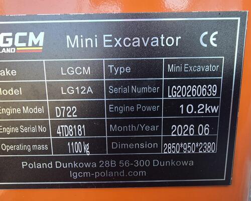 Minirypadlo Kubota LGCM LG12A s drapákem + 3 lžíce