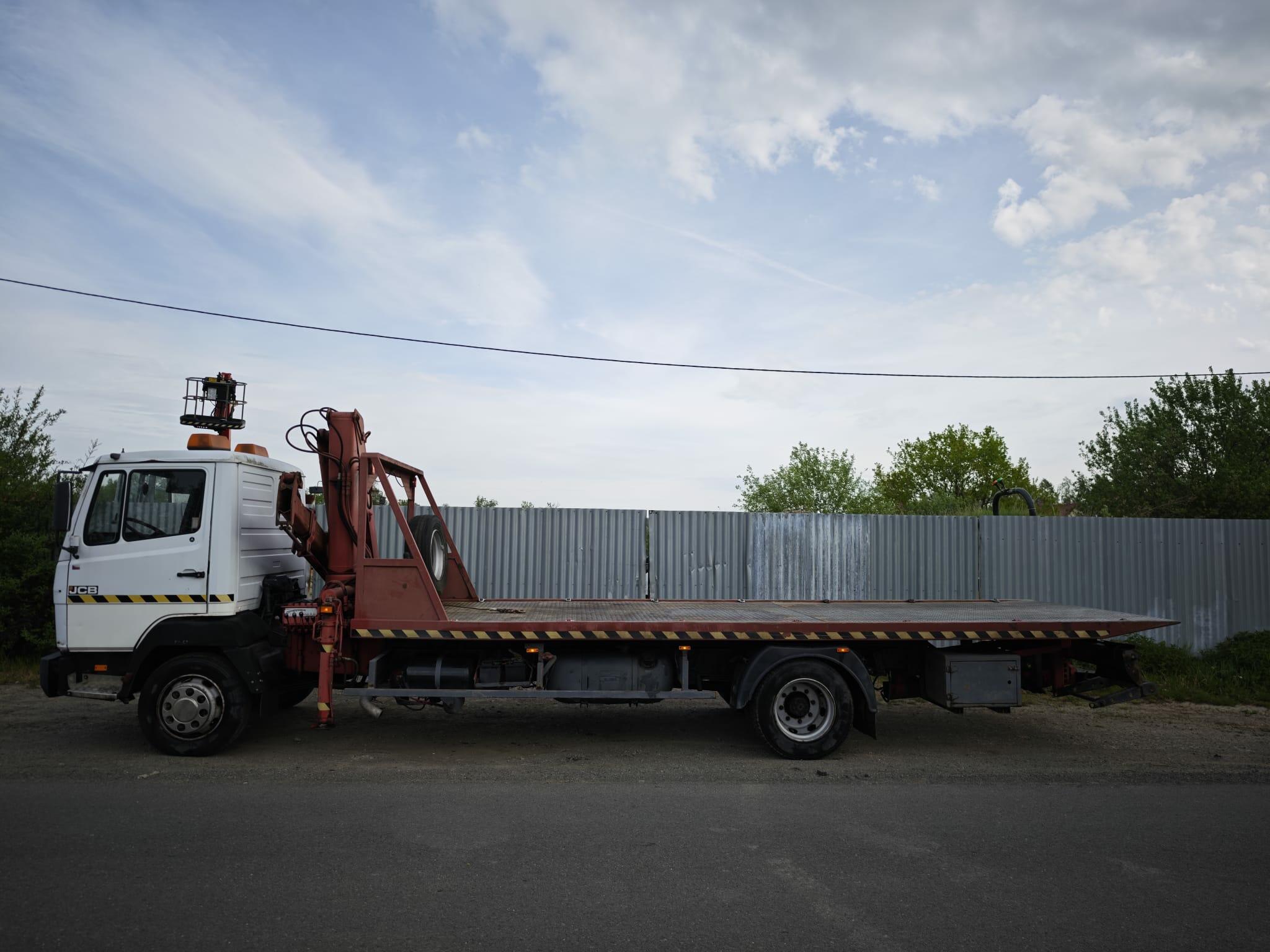 Odtahový speciál Mercedes-Benz 4,2L 125KW 676 1117