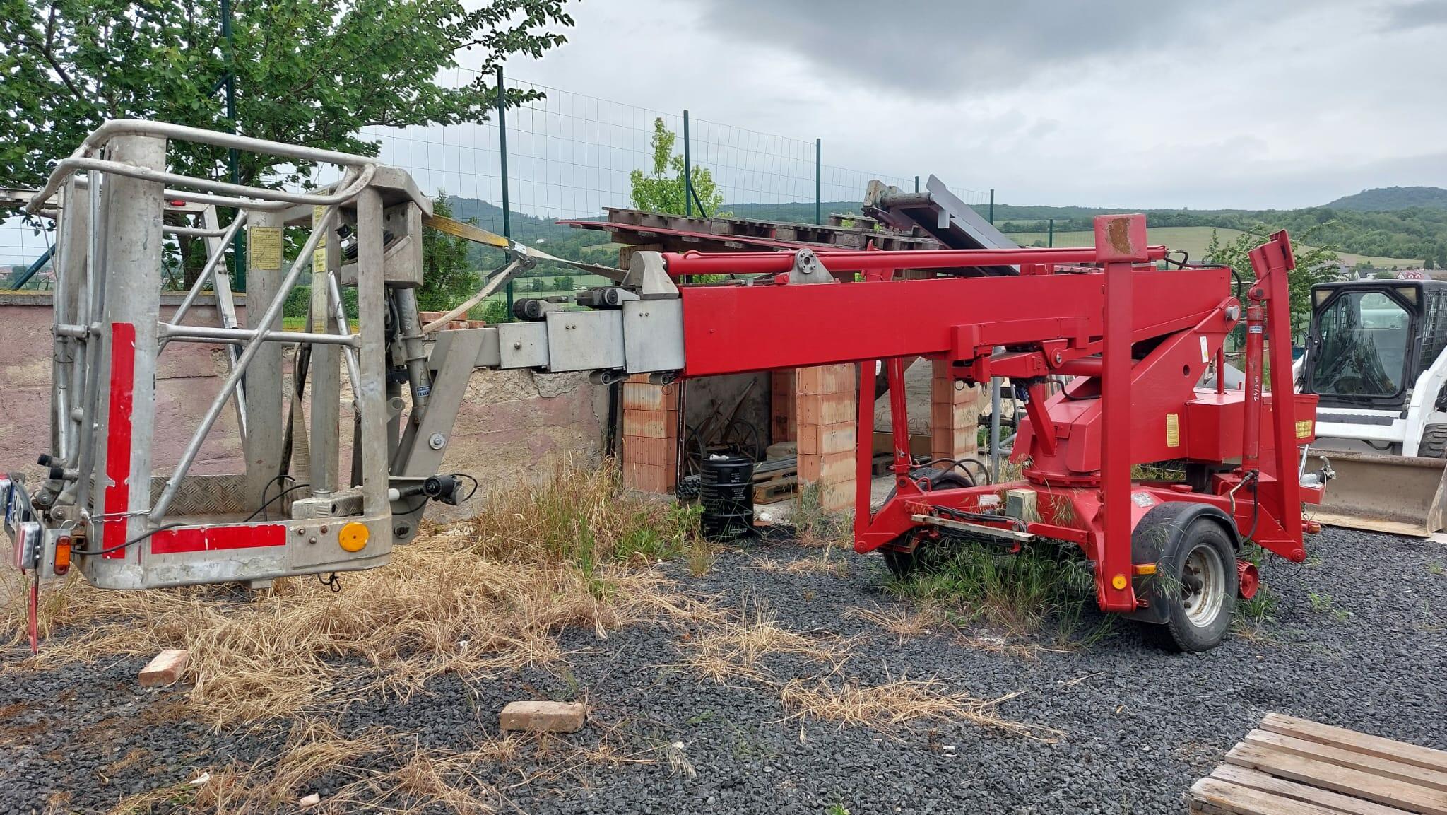PRACOVNÍ PLOŠINA DENKA LIFT DK 7 MK 22