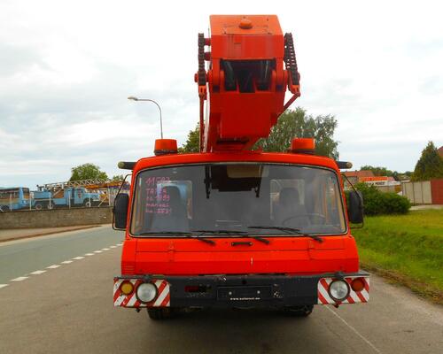 Tatra T815 SUB MP 27-2