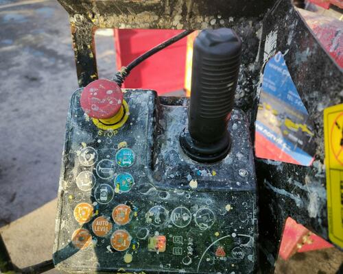 Terénní plošina LGMG SR1018D