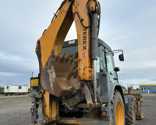 Terex TBL 890