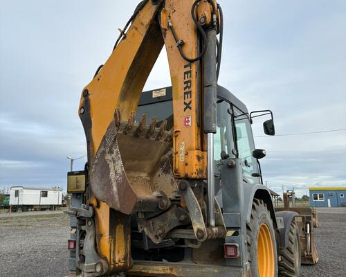 Terex TBL 890