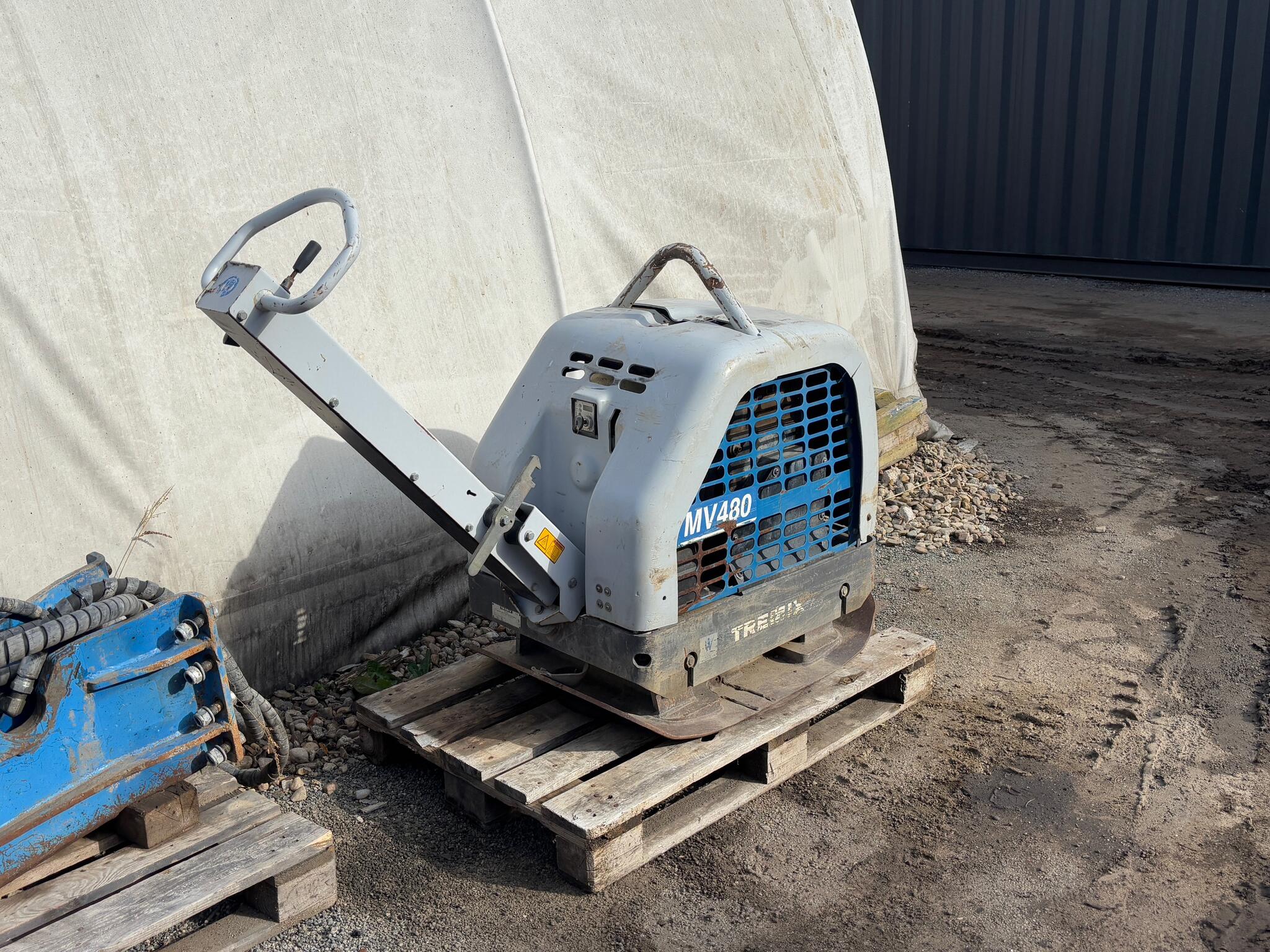 Vibrační deska TremixMV480