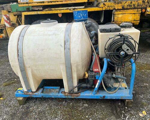 VRTNÁ SOUPRAVA GRUNDODRILL 4X