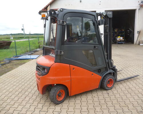 VZV LINDE H16D-01
