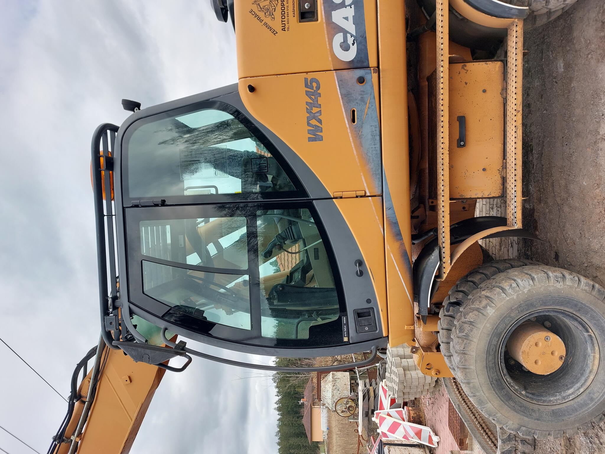 Bagr - CASE WX 145